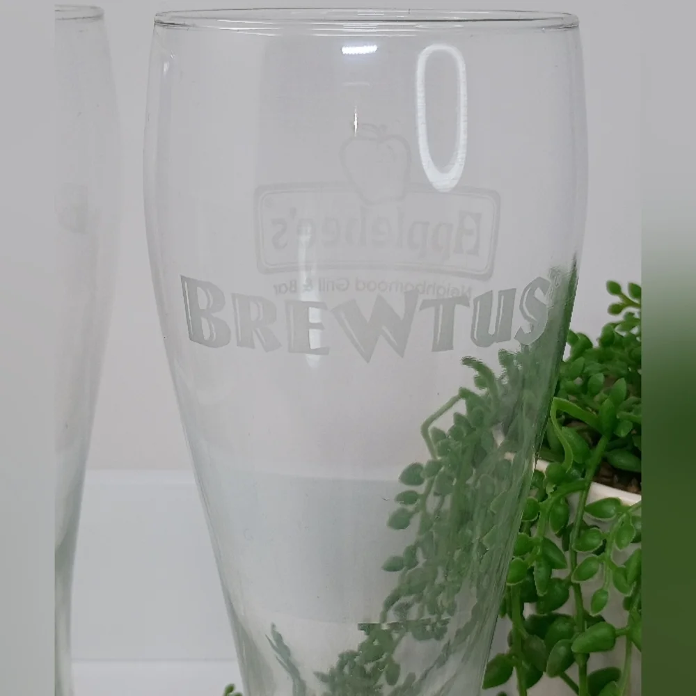 Applebee's Clear Glass Beverage Set